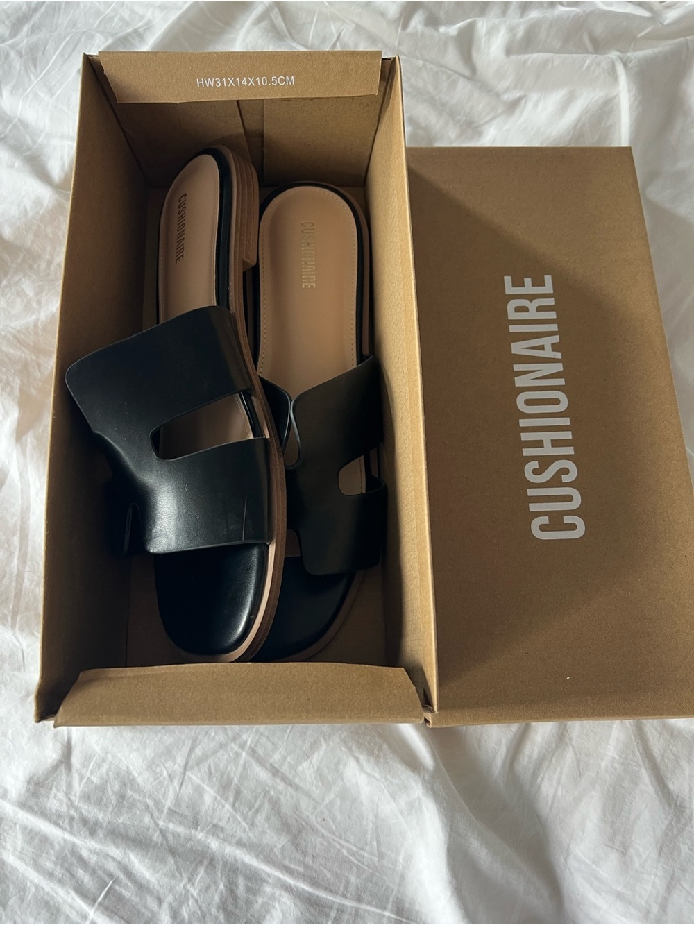 Cushionaire Women's Black Leather Slide Sandals